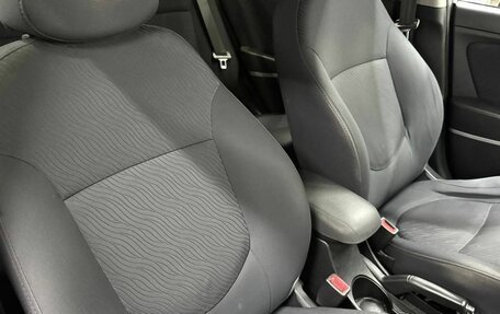 Hyundai Solaris II рестайлинг, 2013 год, 879 900 рублей, 18 фотография