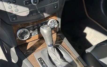 Mercedes-Benz C-Класс, 2009 год, 900 000 рублей, 14 фотография