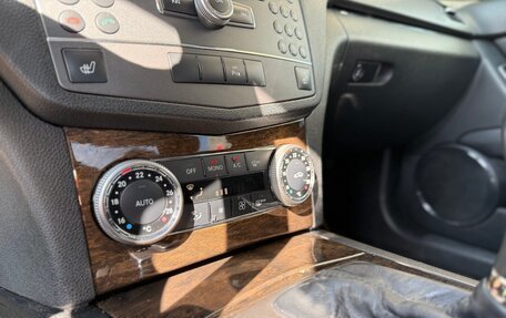 Mercedes-Benz C-Класс, 2009 год, 900 000 рублей, 13 фотография