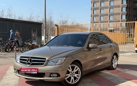 Mercedes-Benz C-Класс, 2009 год, 900 000 рублей, 3 фотография