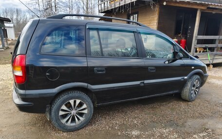 Opel Zafira A рестайлинг, 2001 год, 4 фотография