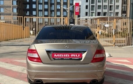 Mercedes-Benz C-Класс, 2009 год, 900 000 рублей, 5 фотография