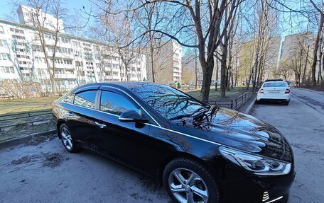 Hyundai Sonata VII, 2019 год, 1 500 000 рублей, 2 фотография
