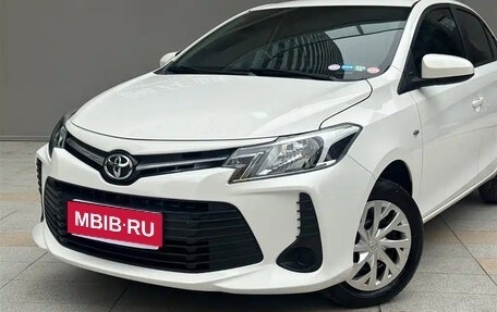 Toyota Vios III, 2022 год, 1 158 000 рублей, 10 фотография