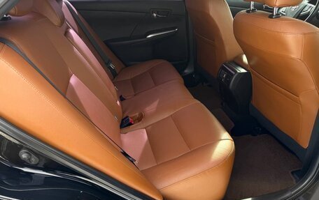 Toyota Camry, 2017 год, 2 150 000 рублей, 13 фотография