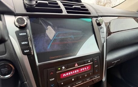 Toyota Camry, 2017 год, 2 150 000 рублей, 11 фотография