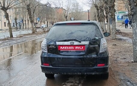 Honda Fit Shuttle I рестайлинг, 2011 год, 850 000 рублей, 2 фотография