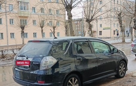 Honda Fit Shuttle I рестайлинг, 2011 год, 850 000 рублей, 3 фотография