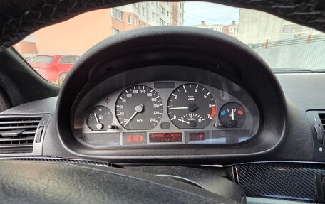 BMW 3 серия, 2002 год, 750 000 рублей, 13 фотография