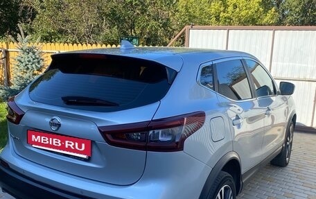 Nissan Qashqai, 2022 год, 2 350 000 рублей, 2 фотография