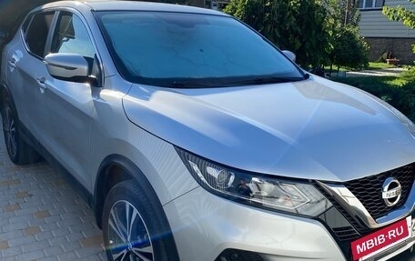 Nissan Qashqai, 2022 год, 2 350 000 рублей, 3 фотография