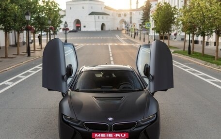 BMW i8 I рестайлинг, 2015 год, 6 990 000 рублей, 15 фотография