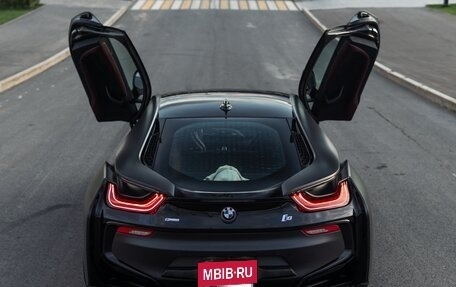 BMW i8 I рестайлинг, 2015 год, 6 990 000 рублей, 37 фотография