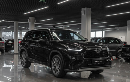 Toyota Highlander, 2026 год, 5 800 000 рублей, 2 фотография