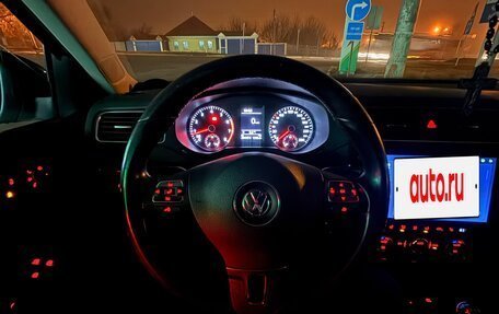 Volkswagen Jetta VI, 2013 год, 950 000 рублей, 5 фотография
