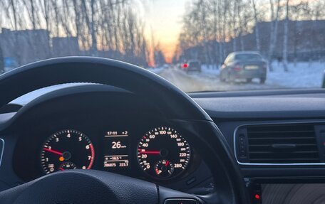 Volkswagen Jetta VI, 2013 год, 950 000 рублей, 8 фотография