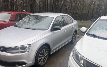 Volkswagen Jetta VI, 2013 год, 950 000 рублей, 6 фотография