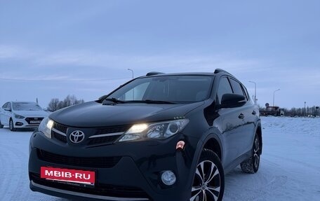 Toyota RAV4, 2014 год, 2 390 000 рублей, 4 фотография