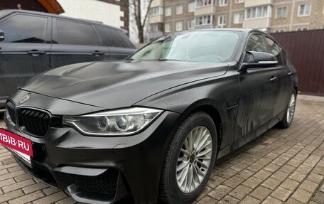 BMW 3 серия, 2012 год, 1 800 000 рублей, 11 фотография