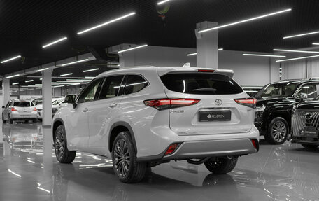 Toyota Highlander, 2026 год, 5 750 000 рублей, 4 фотография