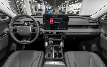 Toyota RAV4, 2026 год, 4 650 000 рублей, 8 фотография