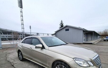 Mercedes-Benz E-Класс, 2011 год, 1 580 000 рублей, 6 фотография