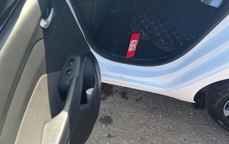 Hyundai Solaris II рестайлинг, 2022 год, 2 300 000 рублей, 8 фотография