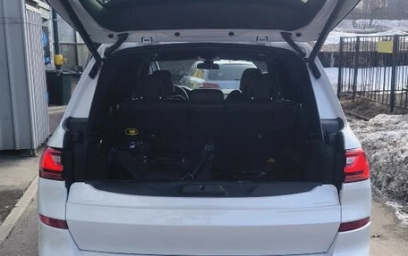 BMW X7, 2021 год, 8 000 000 рублей, 3 фотография