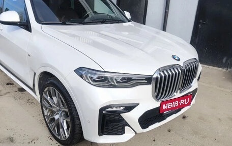 BMW X7, 2021 год, 8 000 000 рублей, 2 фотография