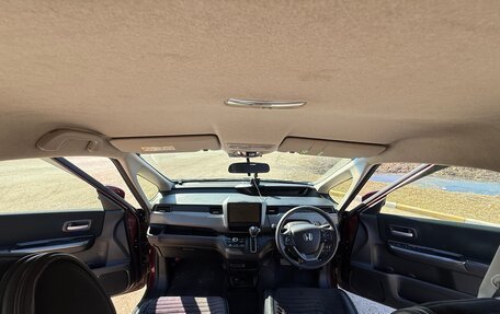 Honda Freed II, 2017 год, 1 400 000 рублей, 16 фотография