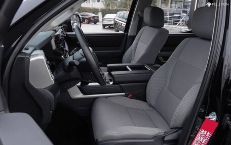 Toyota Tundra, 2024 год, 8 660 000 рублей, 6 фотография