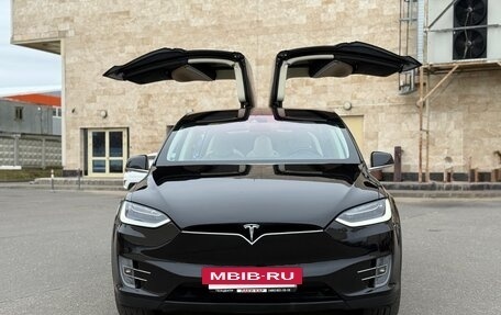 Tesla Model X I, 2016 год, 3 295 000 рублей, 4 фотография