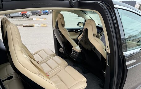 Tesla Model X I, 2016 год, 3 295 000 рублей, 18 фотография