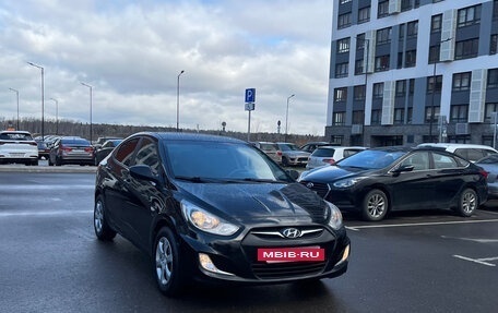Hyundai Solaris II рестайлинг, 2011 год, 585 000 рублей, 8 фотография