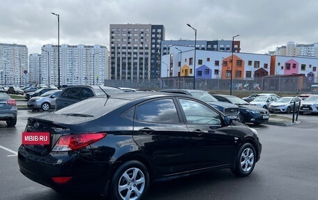 Hyundai Solaris II рестайлинг, 2011 год, 585 000 рублей, 6 фотография