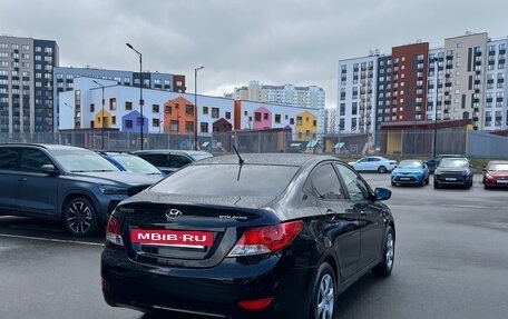 Hyundai Solaris II рестайлинг, 2011 год, 585 000 рублей, 5 фотография