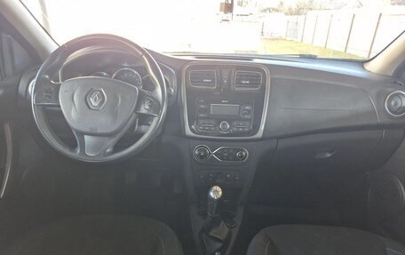Renault Sandero II рестайлинг, 2017 год, 1 300 000 рублей, 6 фотография