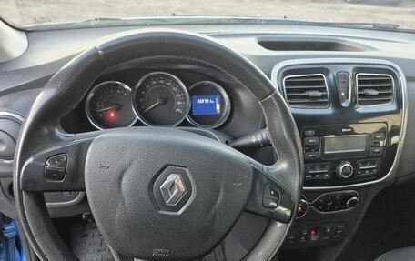 Renault Sandero II рестайлинг, 2017 год, 1 300 000 рублей, 2 фотография