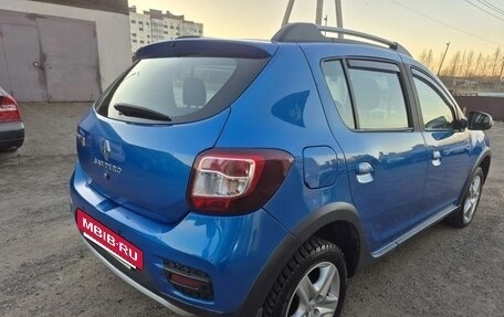 Renault Sandero II рестайлинг, 2017 год, 1 300 000 рублей, 11 фотография