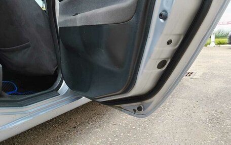 Mitsubishi Lancer IX, 2004 год, 450 000 рублей, 8 фотография