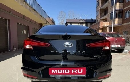 Hyundai Elantra VI рестайлинг, 2019 год, 1 750 000 рублей, 2 фотография