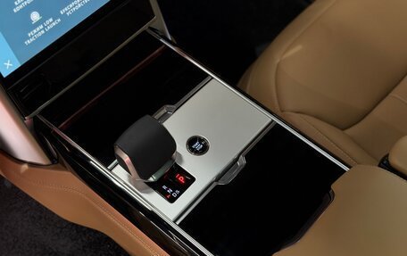 Land Rover Range Rover IV рестайлинг, 2026 год, 25 500 000 рублей, 16 фотография