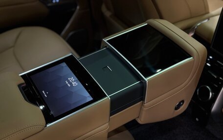 Land Rover Range Rover IV рестайлинг, 2026 год, 25 500 000 рублей, 27 фотография