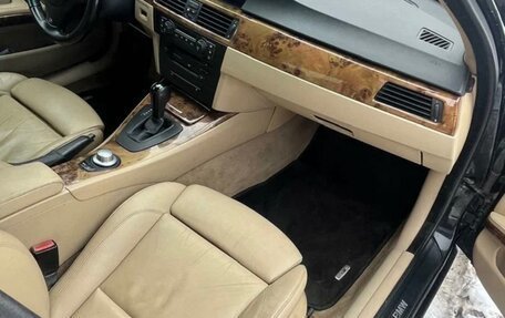 BMW 3 серия, 2005 год, 800 000 рублей, 2 фотография