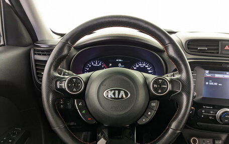 KIA Soul II рестайлинг, 2017 год, 1 600 000 рублей, 22 фотография