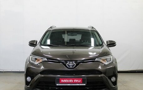 Toyota RAV4, 2018 год, 2 720 000 рублей, 2 фотография