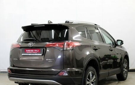 Toyota RAV4, 2018 год, 2 720 000 рублей, 4 фотография