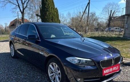 BMW 5 серия, 2010 год, 1 800 000 рублей, 12 фотография