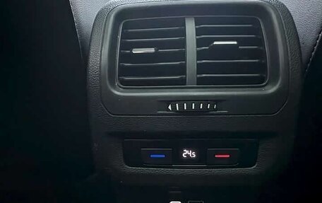 Volkswagen Touran III, 2023 год, 2 315 000 рублей, 21 фотография