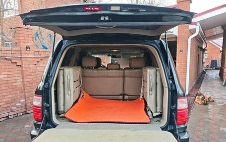 Lexus LX II, 2002 год, 1 840 000 рублей, 10 фотография